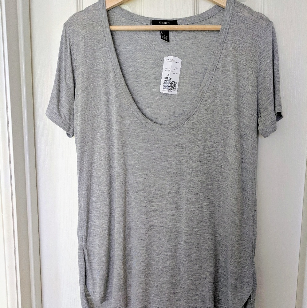 NWT Super Soft Grey Scoop Neck Bralette Tee
